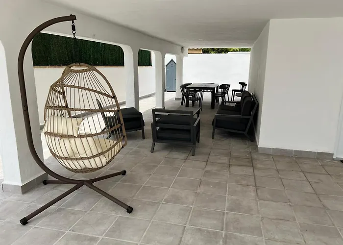 Beachfront Vila